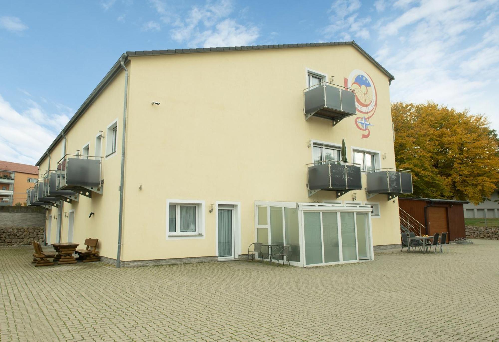 ホテル Boardinghouse Schellenberg Donauwörth エクステリア 写真